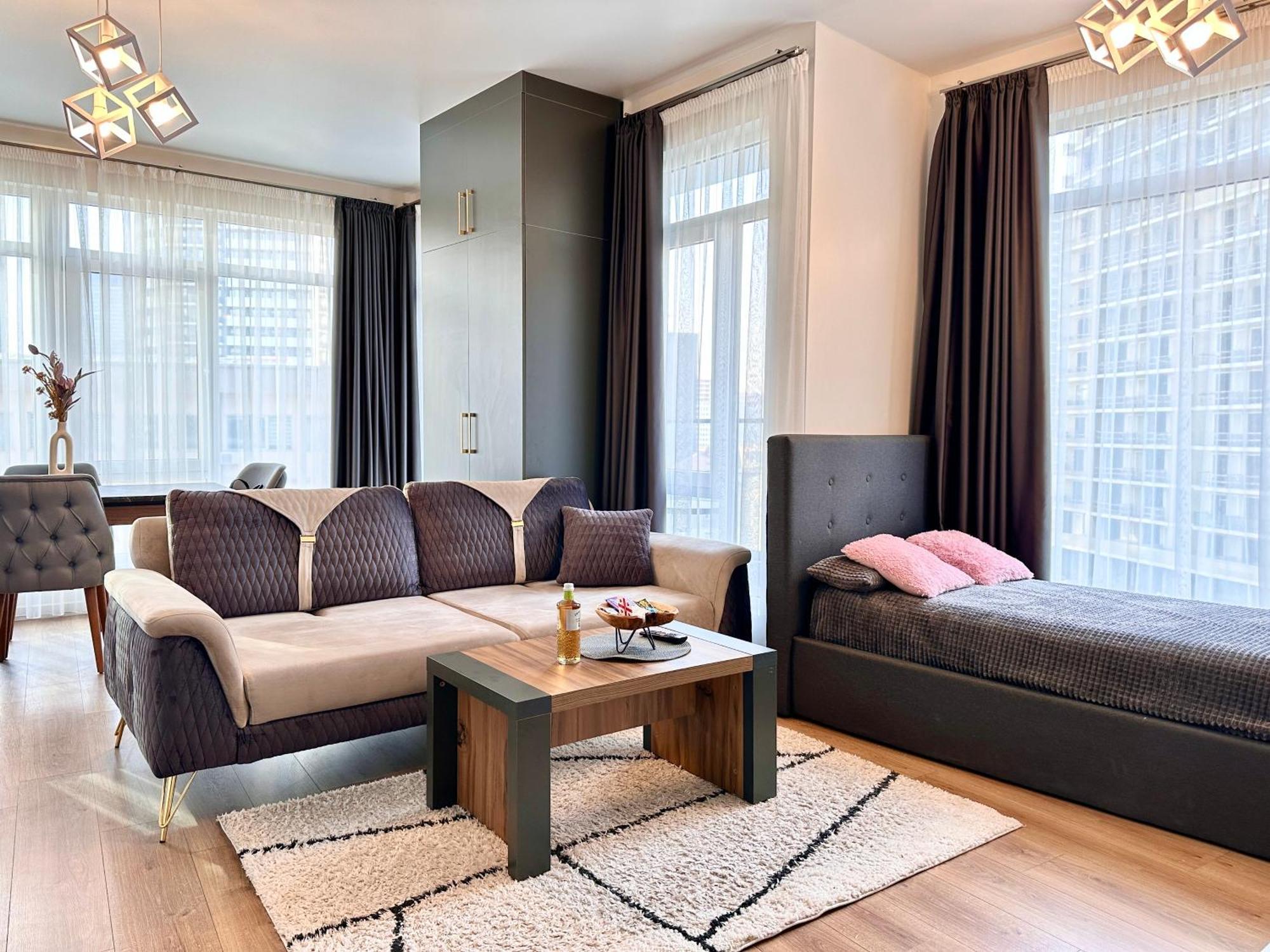 Batumi Boulevard Resort Екстериор снимка