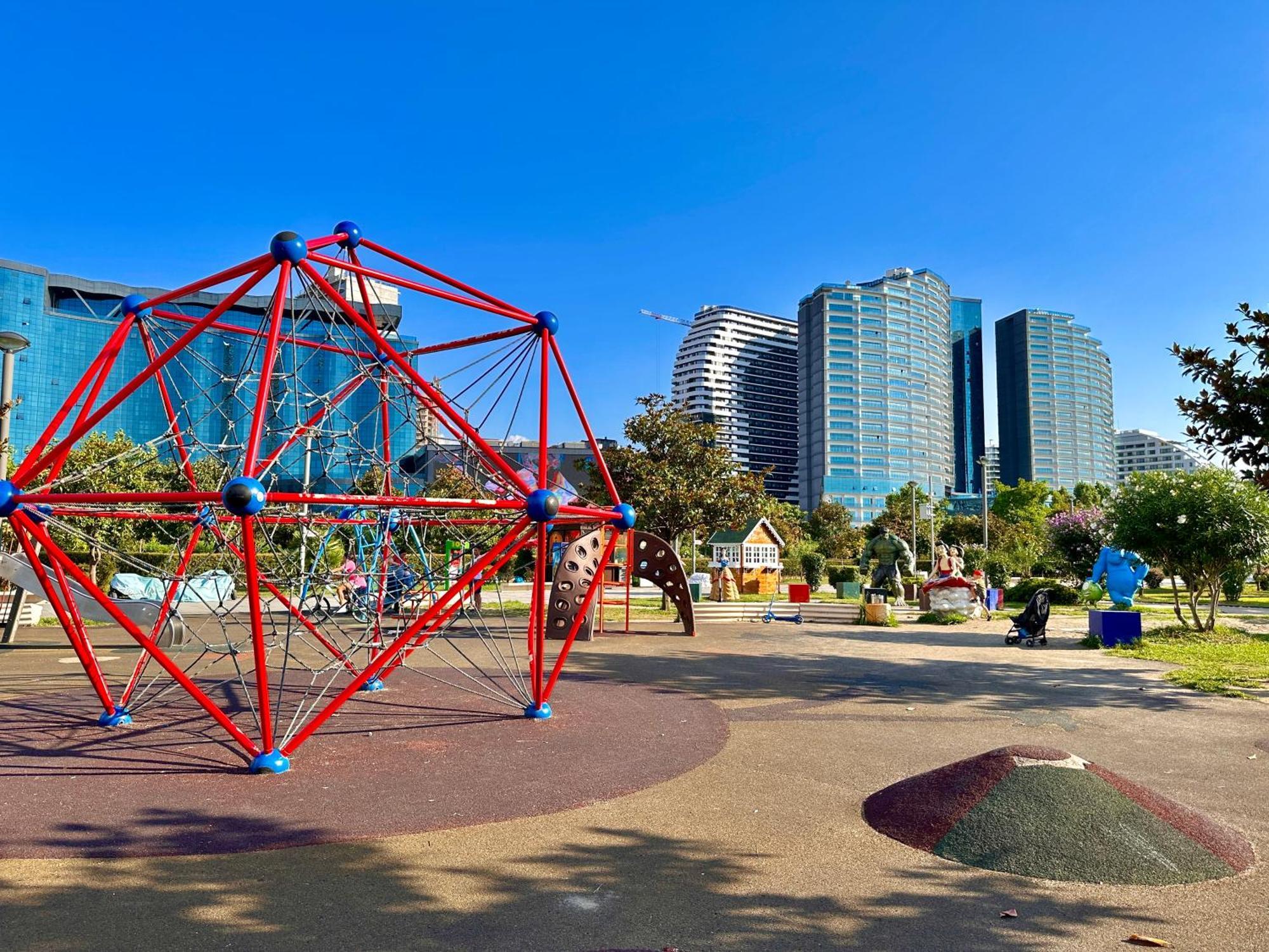 Batumi Boulevard Resort Екстериор снимка